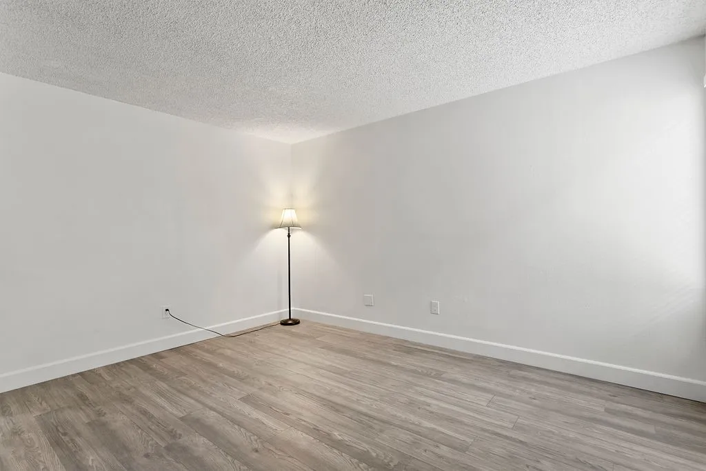 1000 W Macarthur Boulevard 67, Santa Ana, California 92707 home-pic-14