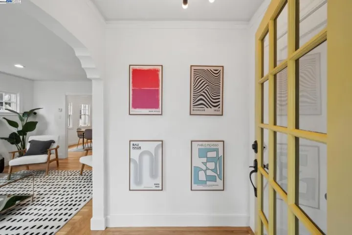 3222 Thompson Avenue, Alameda, California 94501