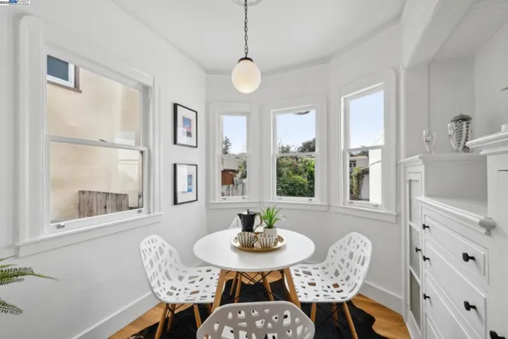 3222 Thompson Avenue, Alameda, California 94501