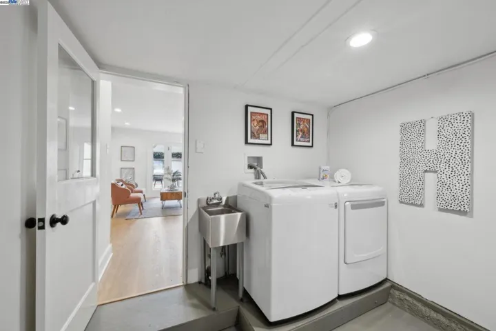 3222 Thompson Avenue, Alameda, California 94501