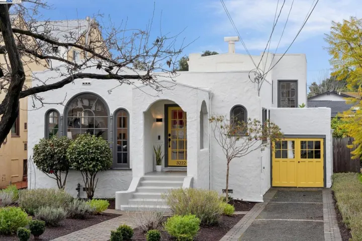 3222 Thompson Avenue, Alameda, California 94501