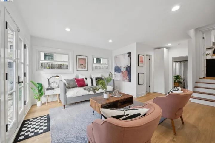 3222 Thompson Avenue, Alameda, California 94501