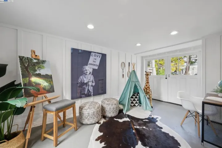 3222 Thompson Avenue, Alameda, California 94501