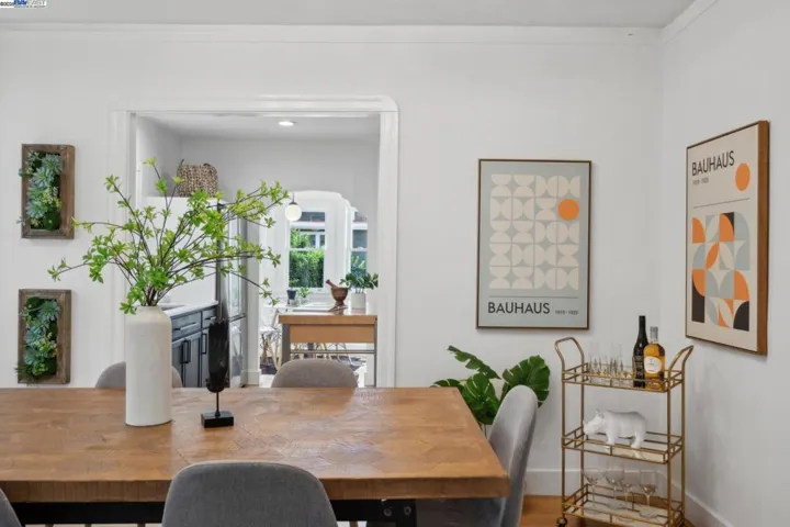 3222 Thompson Avenue, Alameda, California 94501