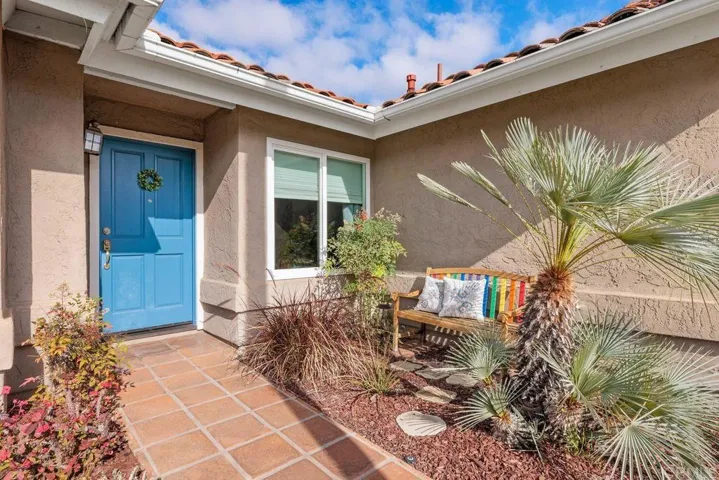 1649 N Willowspring Drive, Encinitas, California 92024