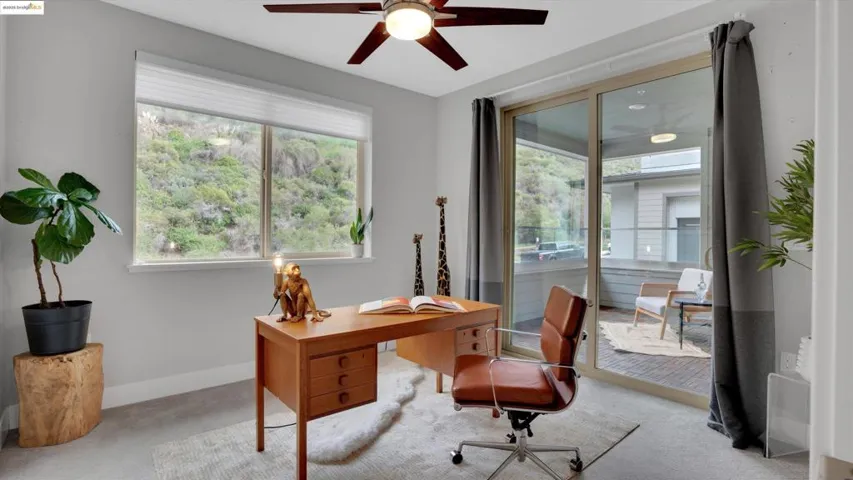 6707 Skyview Dr, Oakland, California 94605
