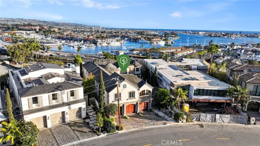 108 Kings Place, Newport Beach, California 92663