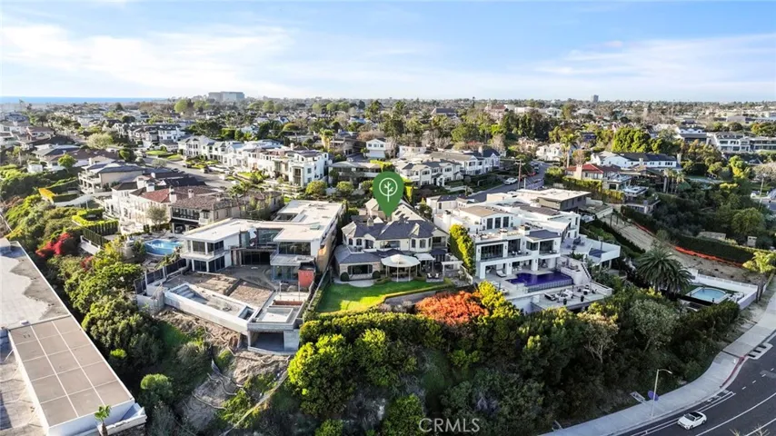 108 Kings Place, Newport Beach, California 92663