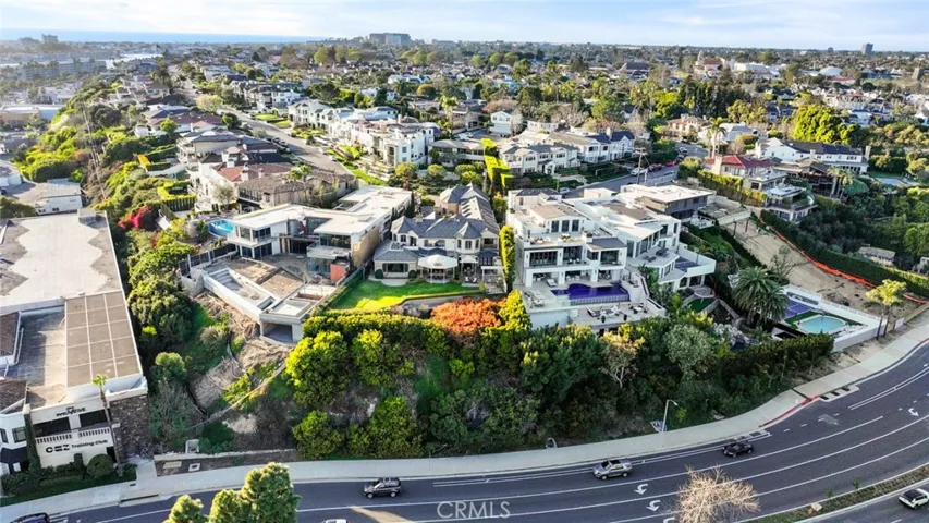 108 Kings Place, Newport Beach, California 92663