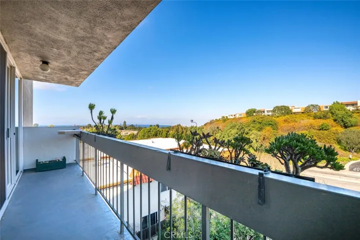 28121 Highridge Road 301, Rancho Palos Verdes, California 90275