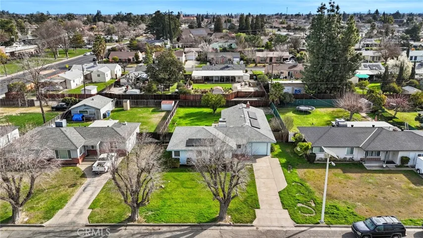521 Fairview Avenue, Madera, California 93637