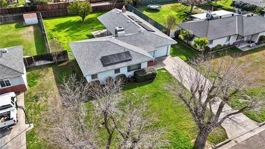521 Fairview Avenue, Madera, California 93637