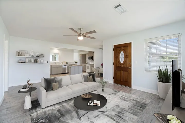 521 Fairview Avenue, Madera, California 93637