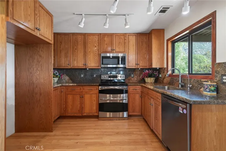 The kitchen has been nicely upgraded.