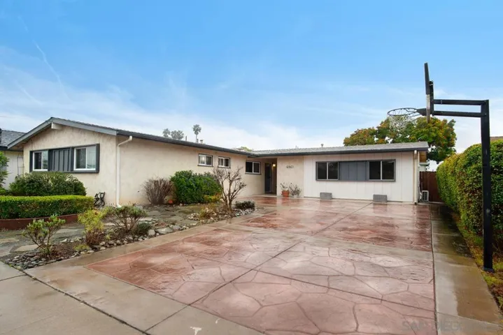 4961 Mount Antero, San Diego, California 92111