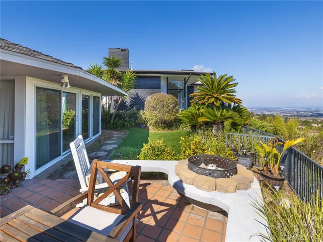 29897 Knoll View Drive, Rancho Palos Verdes, California 90275