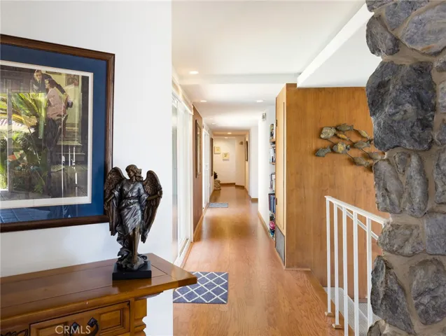 29897 Knoll View Drive, Rancho Palos Verdes, California 90275