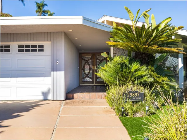 29897 Knoll View Drive, Rancho Palos Verdes, California 90275