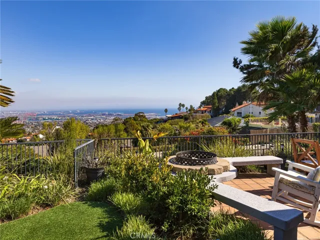 29897 Knoll View Drive, Rancho Palos Verdes, California 90275