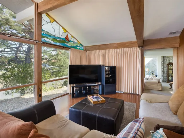 29897 Knoll View Drive, Rancho Palos Verdes, California 90275