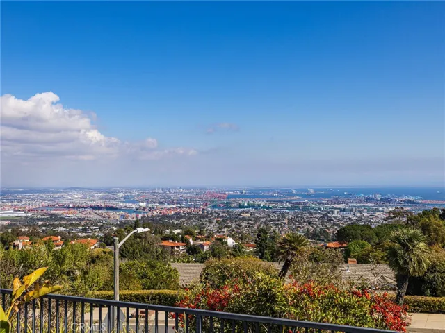 29897 Knoll View Drive, Rancho Palos Verdes, California 90275