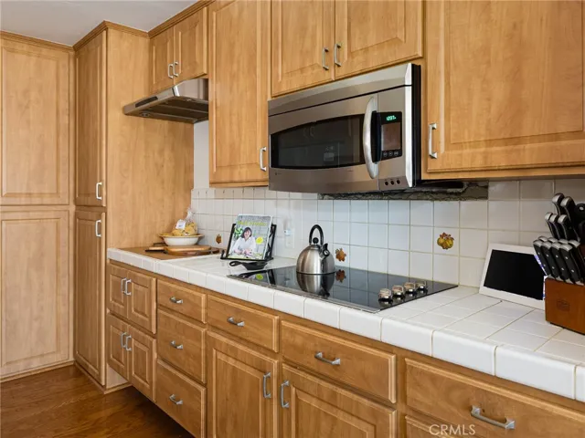 29897 Knoll View Drive, Rancho Palos Verdes, California 90275