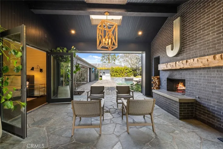 1701 Starlight Circle, Newport Beach, California 92660
