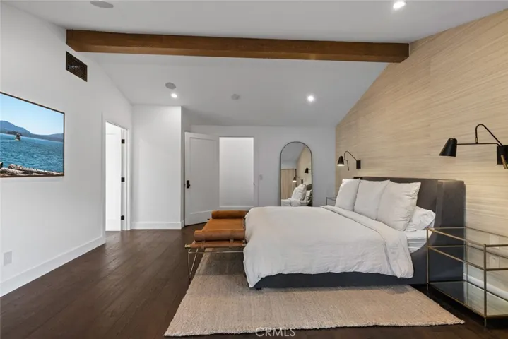 1701 Starlight Circle, Newport Beach, California 92660