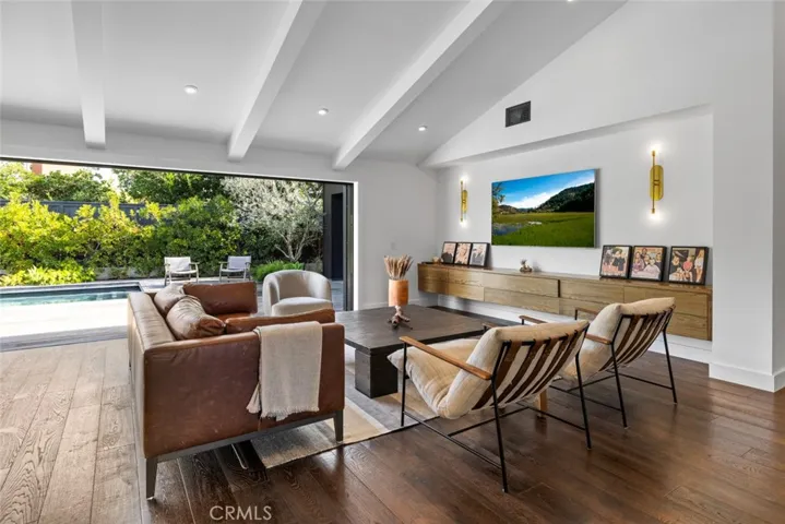 1701 Starlight Circle, Newport Beach, California 92660
