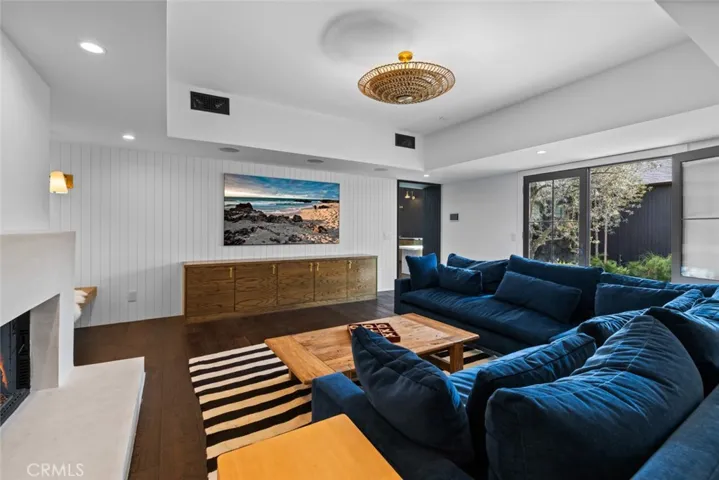 1701 Starlight Circle, Newport Beach, California 92660