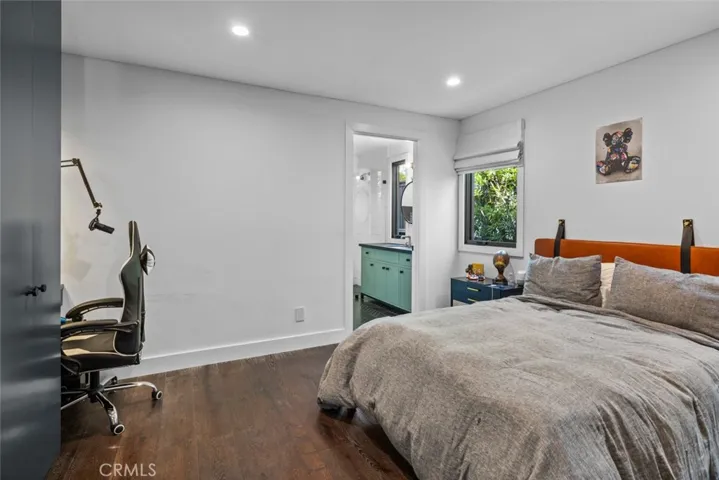 1701 Starlight Circle, Newport Beach, California 92660