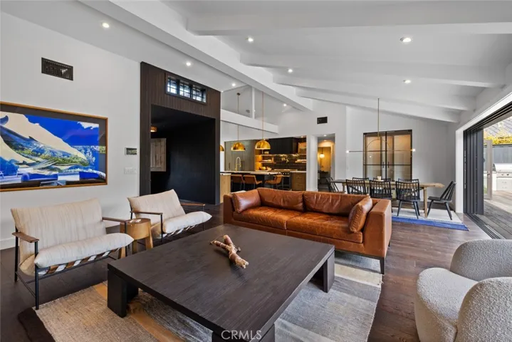 1701 Starlight Circle, Newport Beach, California 92660