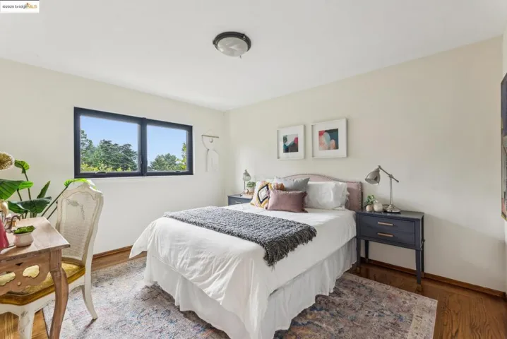 6 Ascot Lane, Oakland, California 94611