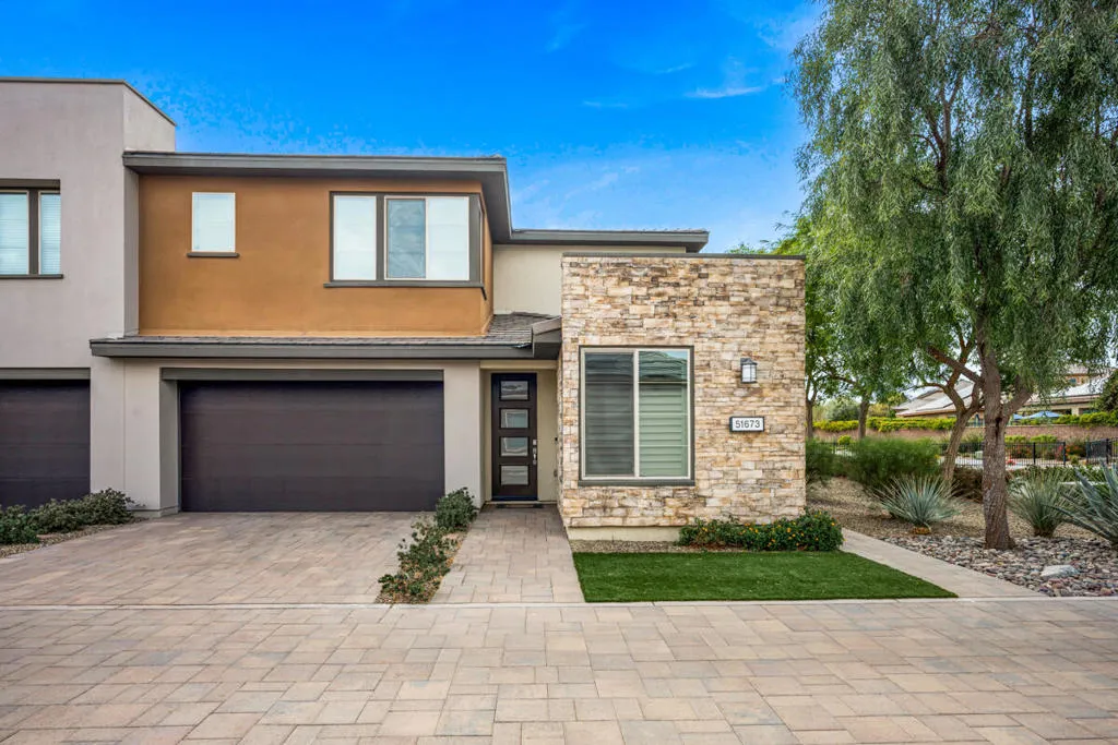 51673 Harmony Court, Indio, California 92201 home-pic-2