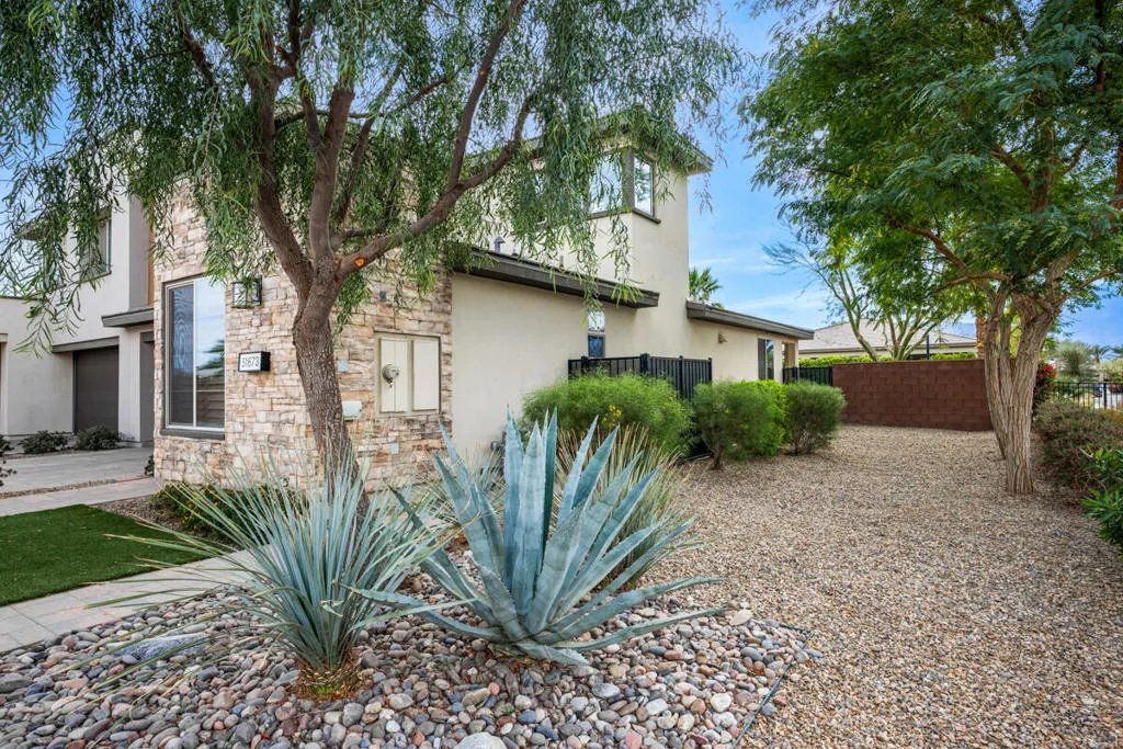 51673 Harmony Court, Indio, California 92201 home-pic-47