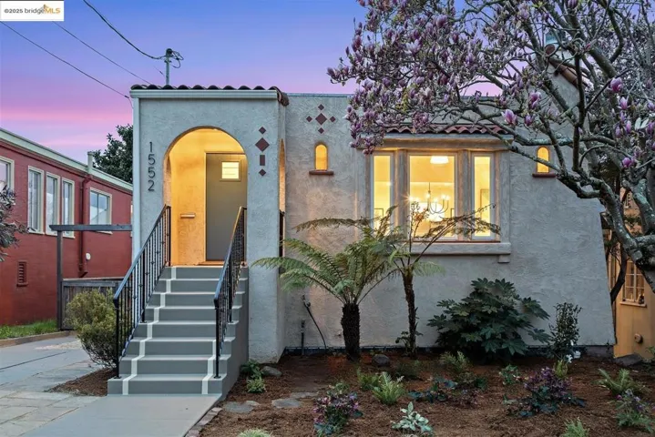 1552 Sonoma Ave, Albany, California 94706