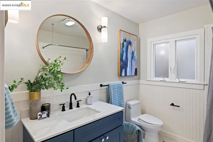 1552 Sonoma Ave, Albany, California 94706