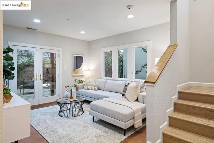 1552 Sonoma Ave, Albany, California 94706