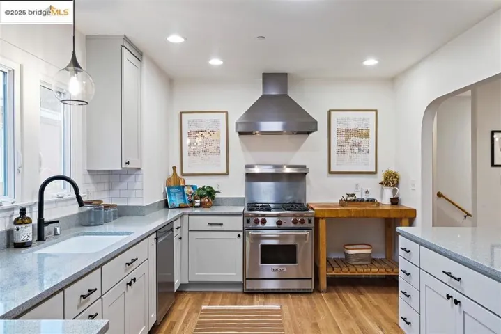 1552 Sonoma Ave, Albany, California 94706