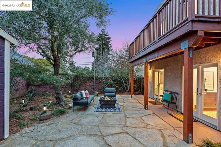 1552 Sonoma Ave, Albany, California 94706
