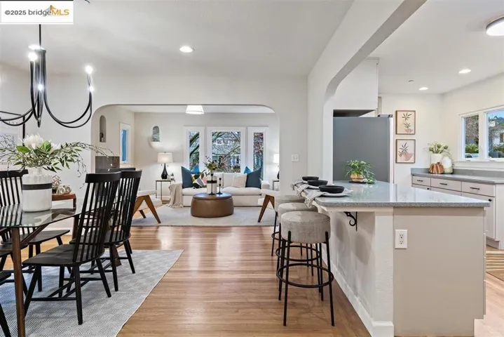 1552 Sonoma Ave, Albany, California 94706