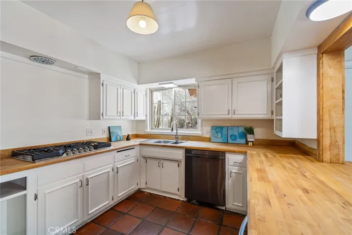 4249 Miramonte Place, Riverside, California 92501