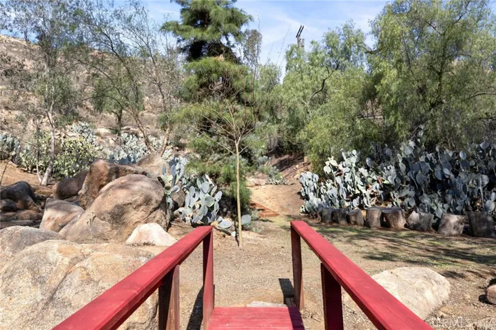 4249 Miramonte Place, Riverside, California 92501