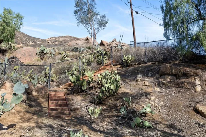 4249 Miramonte Place, Riverside, California 92501