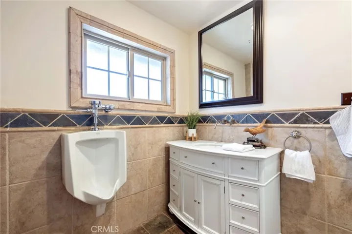 4249 Miramonte Place, Riverside, California 92501