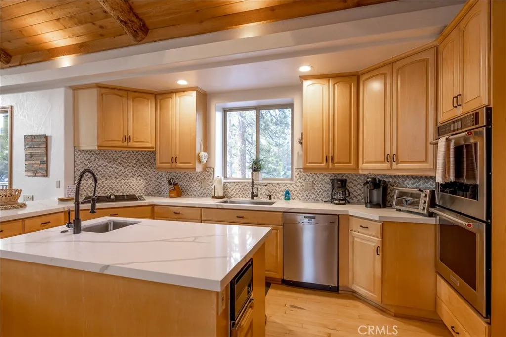 42848 Eagle Flight Place, Big Bear Lake, California 92315 home-pic-9