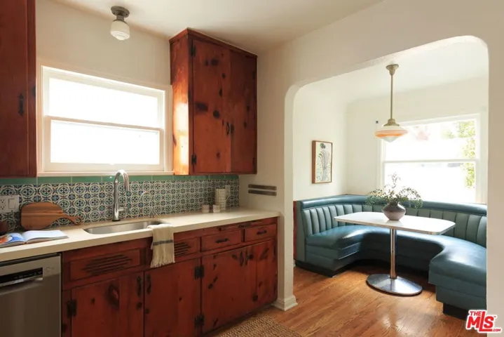 2427 31st Street, Santa Monica, California 90405
