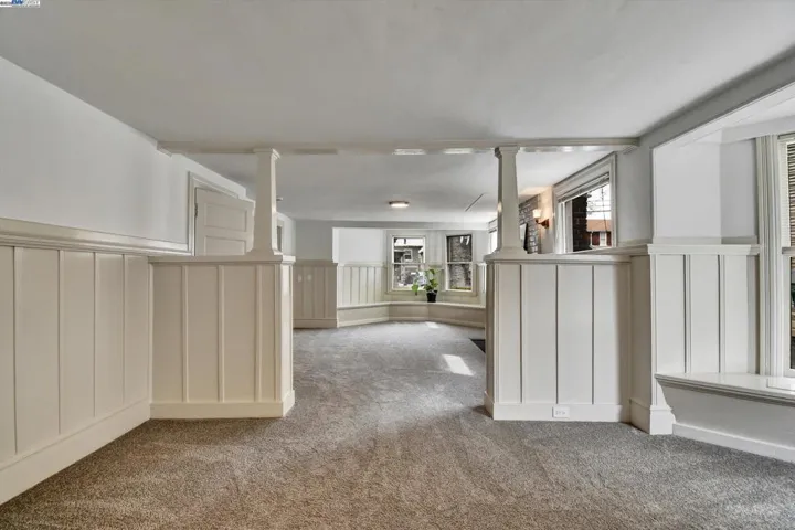 3268 Central Avenue, Alameda, California 94501-3109