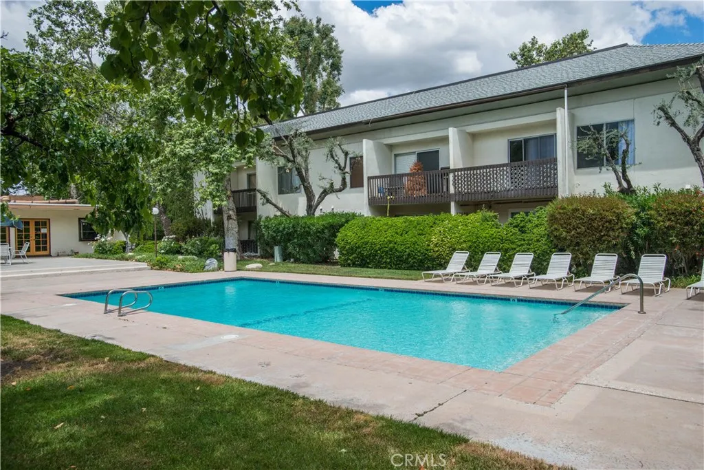 23515 Lyons Avenue 228, Valencia, California 91355 home-pic-14