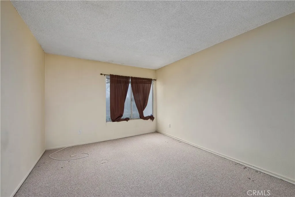 23515 Lyons Avenue 228, Valencia, California 91355 home-pic-11